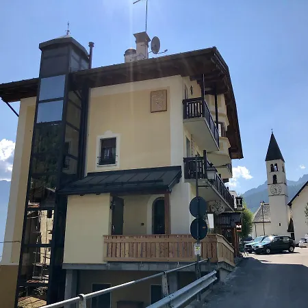 Szálloda Stella Alpina 2*