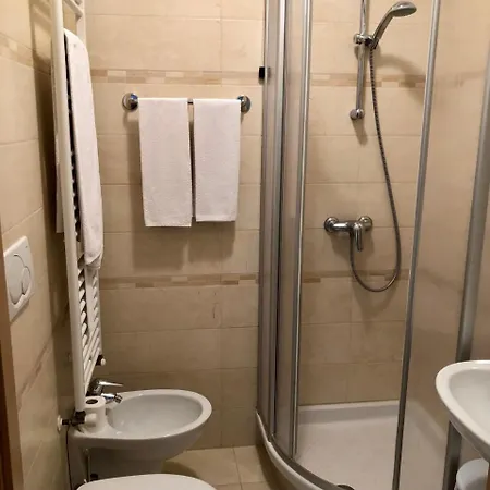Stella Alpina Hotel 2*